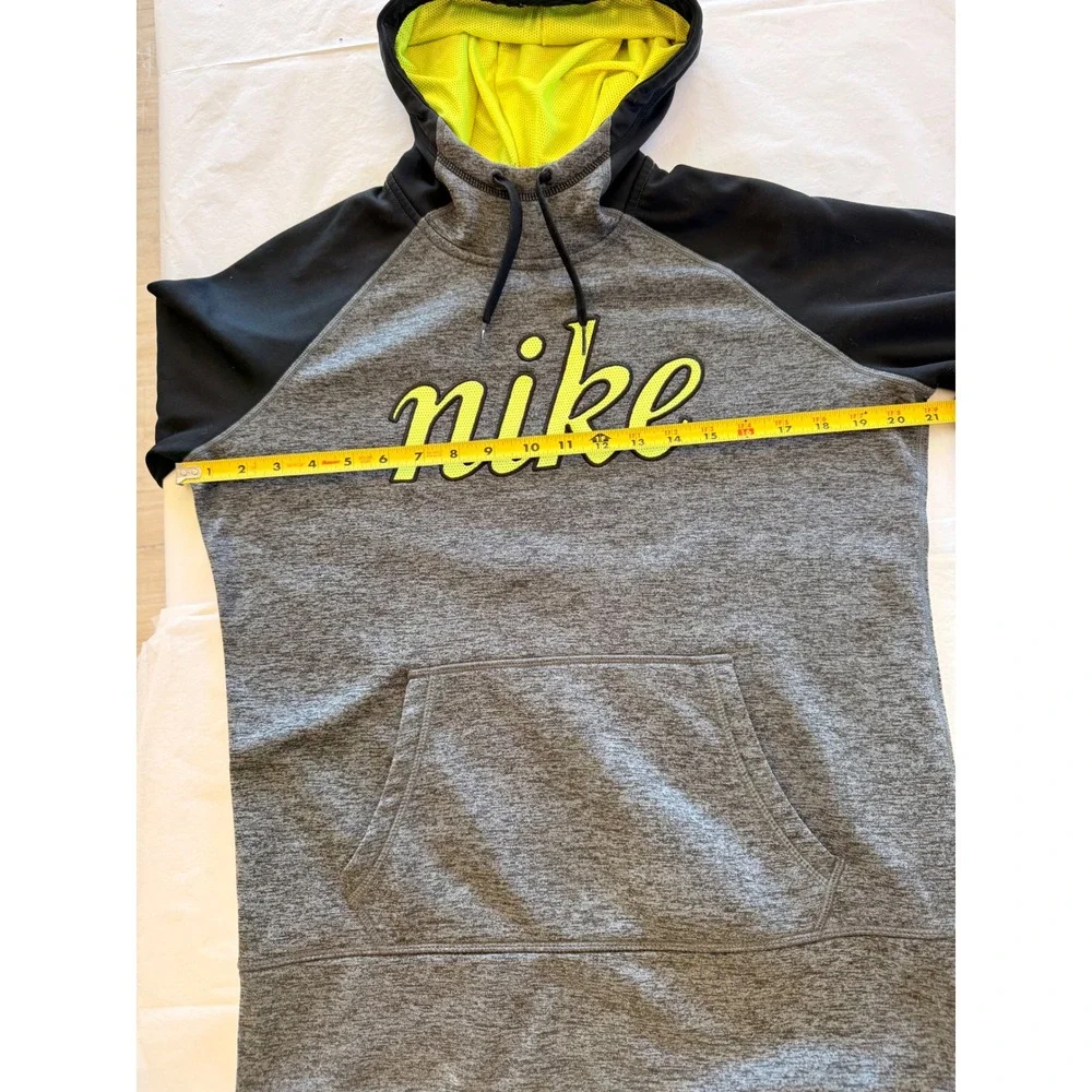 Nike Hoodie Women Medium Grey Black Neon Yellow Good Therma-FIT Pullover